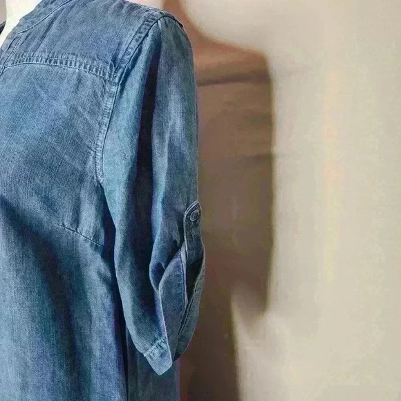 Chelsea & Theodore women's blue denim shift dress midi size small - Picture 5 of 8